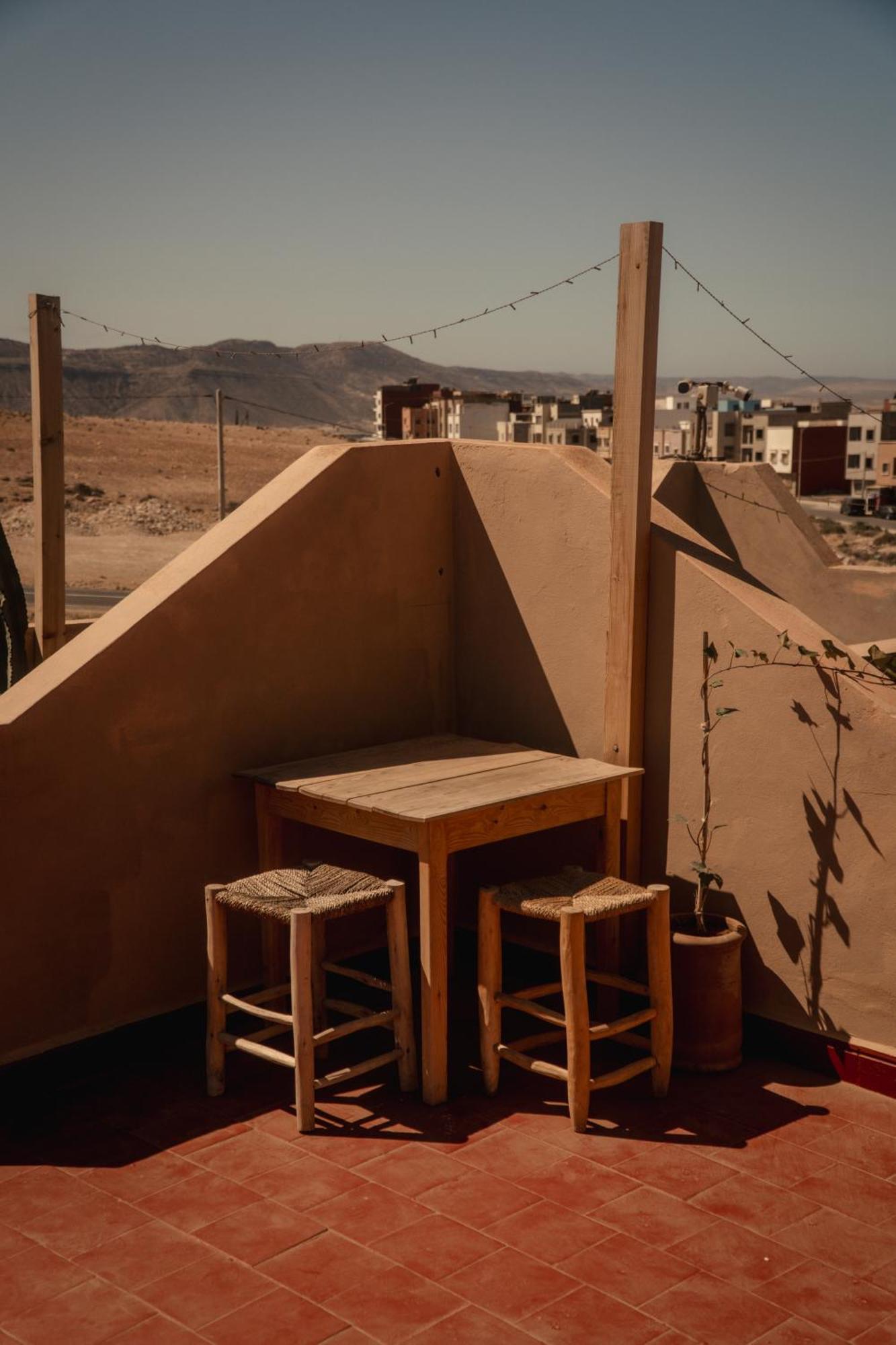 Апартаменты Little Kasbah Surf Camp Эмуан Экстерьер фото