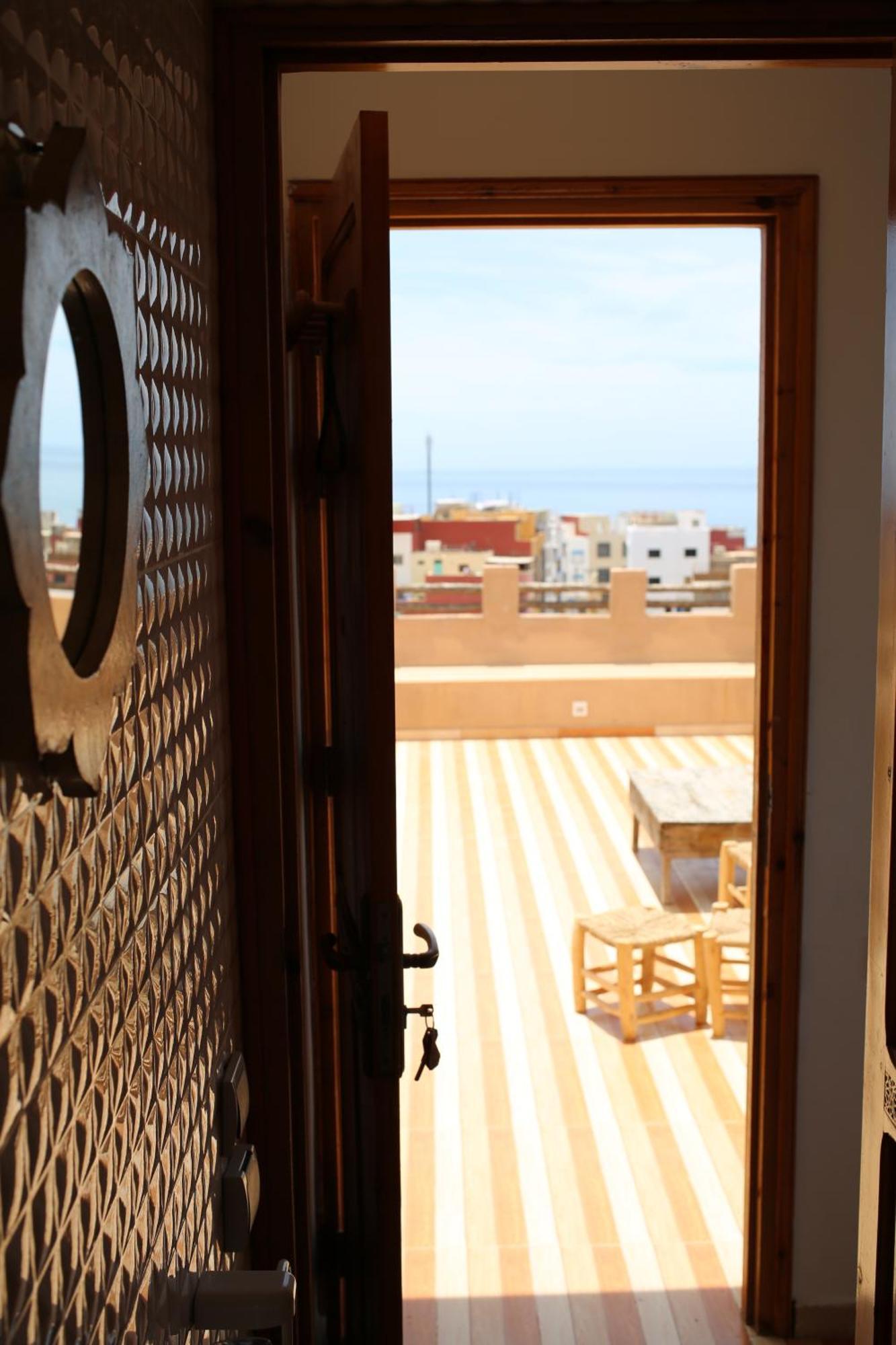 Апартаменты Little Kasbah Surf Camp Эмуан Экстерьер фото